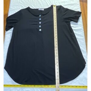 Zenana Henley Short Sleeve T-Shirt Top Black Large Button Up Casual Outdoor